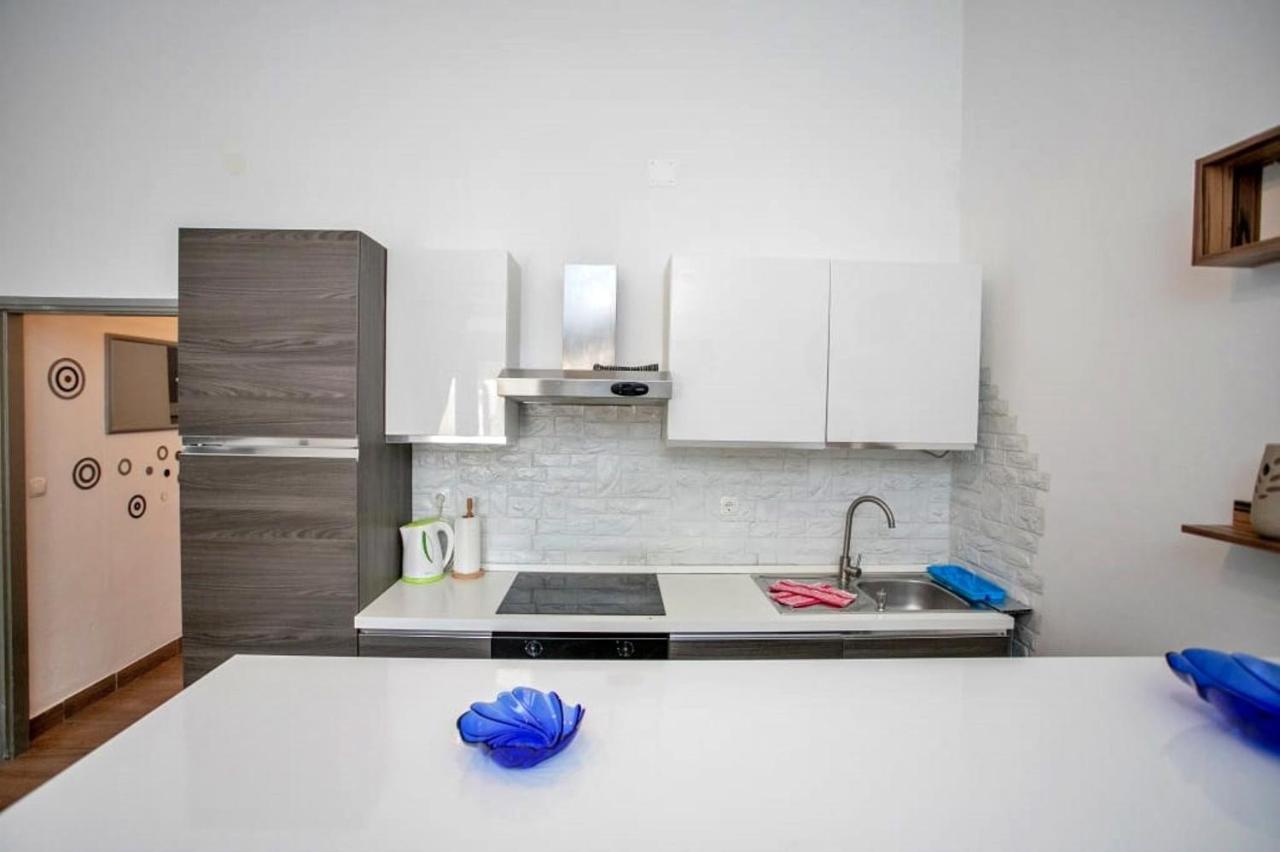 Apartments Punta 2 Omiš Εξωτερικό φωτογραφία