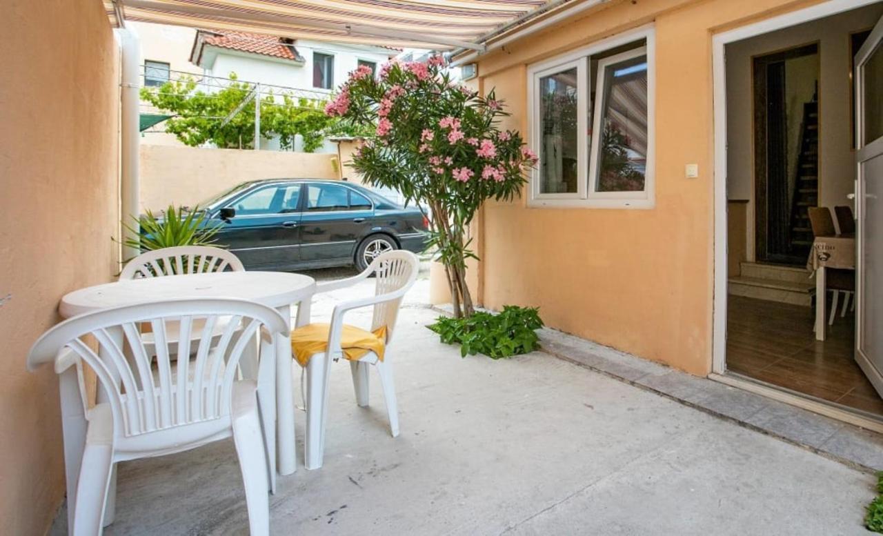 Apartments Punta 2 Omiš Δωμάτιο φωτογραφία