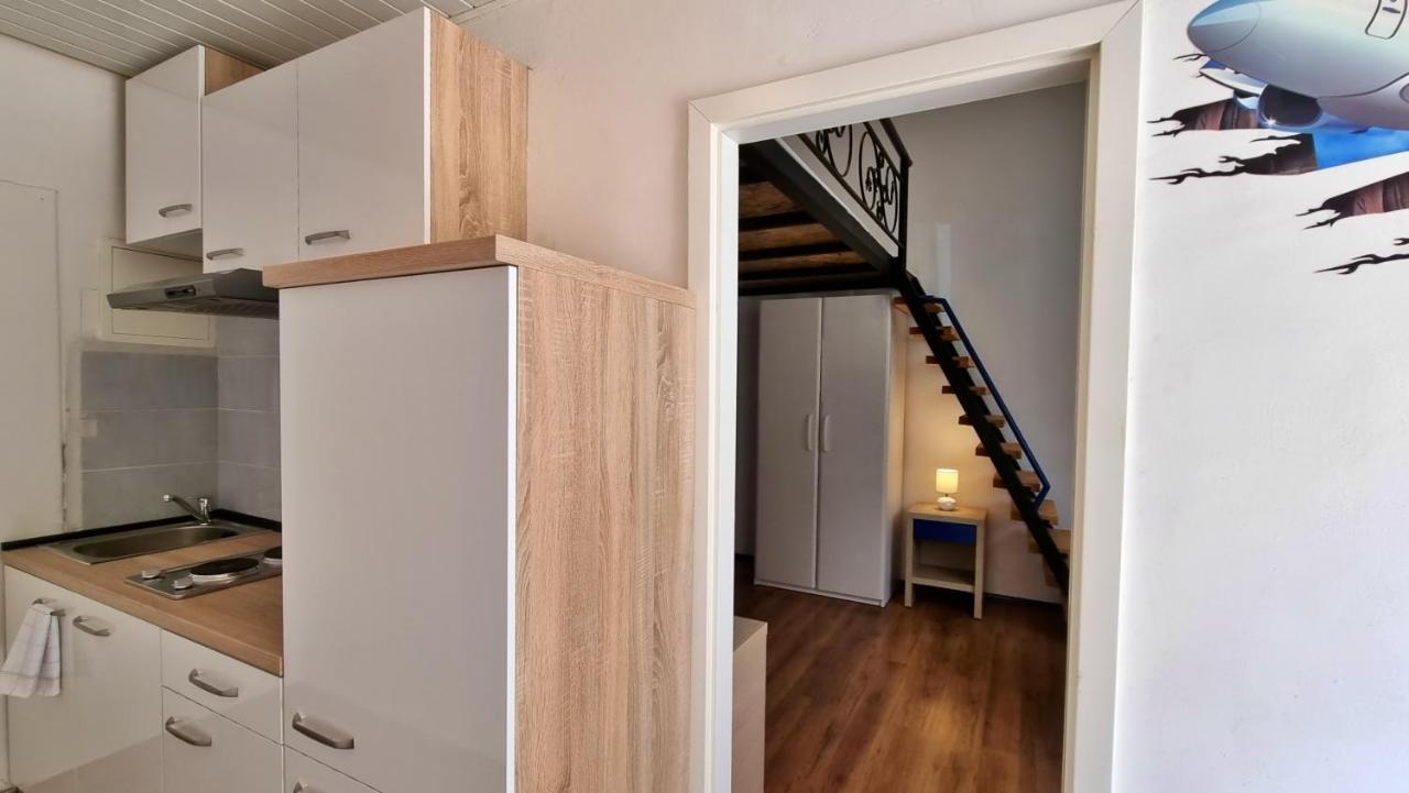 Apartments Punta 2 Omiš Εξωτερικό φωτογραφία
