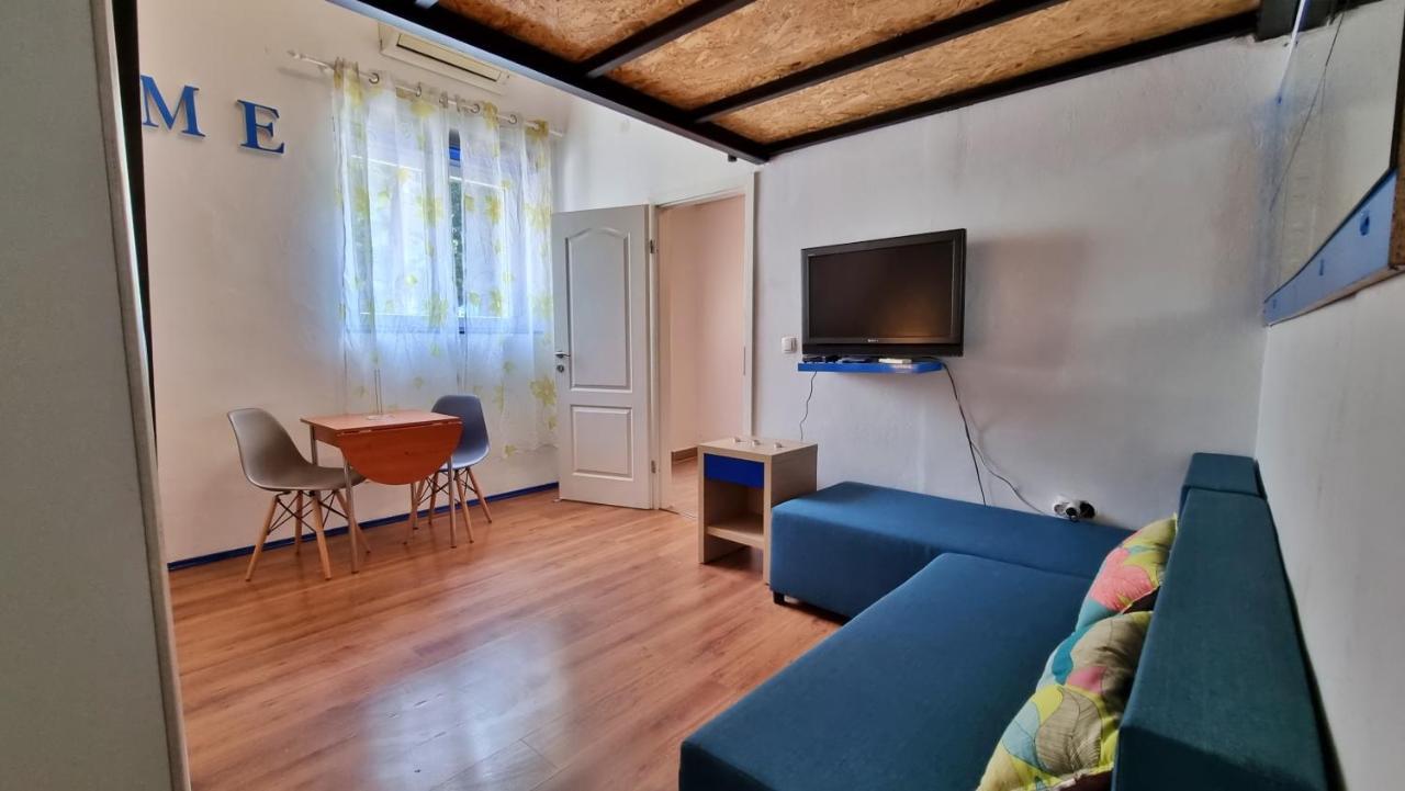 Apartments Punta 2 Omiš Εξωτερικό φωτογραφία